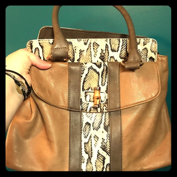 Tan with snakeprint shoulder purse, medium size - Picture 1 of 5